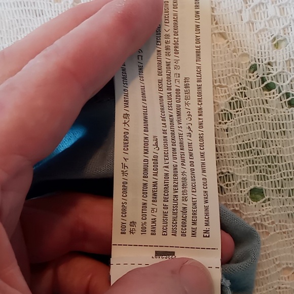 Hollister Must Have Collection Women's Curved Hem Long Sleeve T-Shirt Size Small - Picture 13 of 14